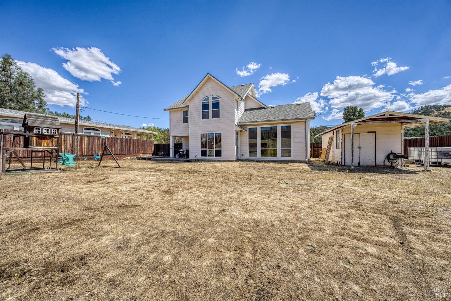 2920 Meadow Creek Road Clearlake Oaks CA 95423