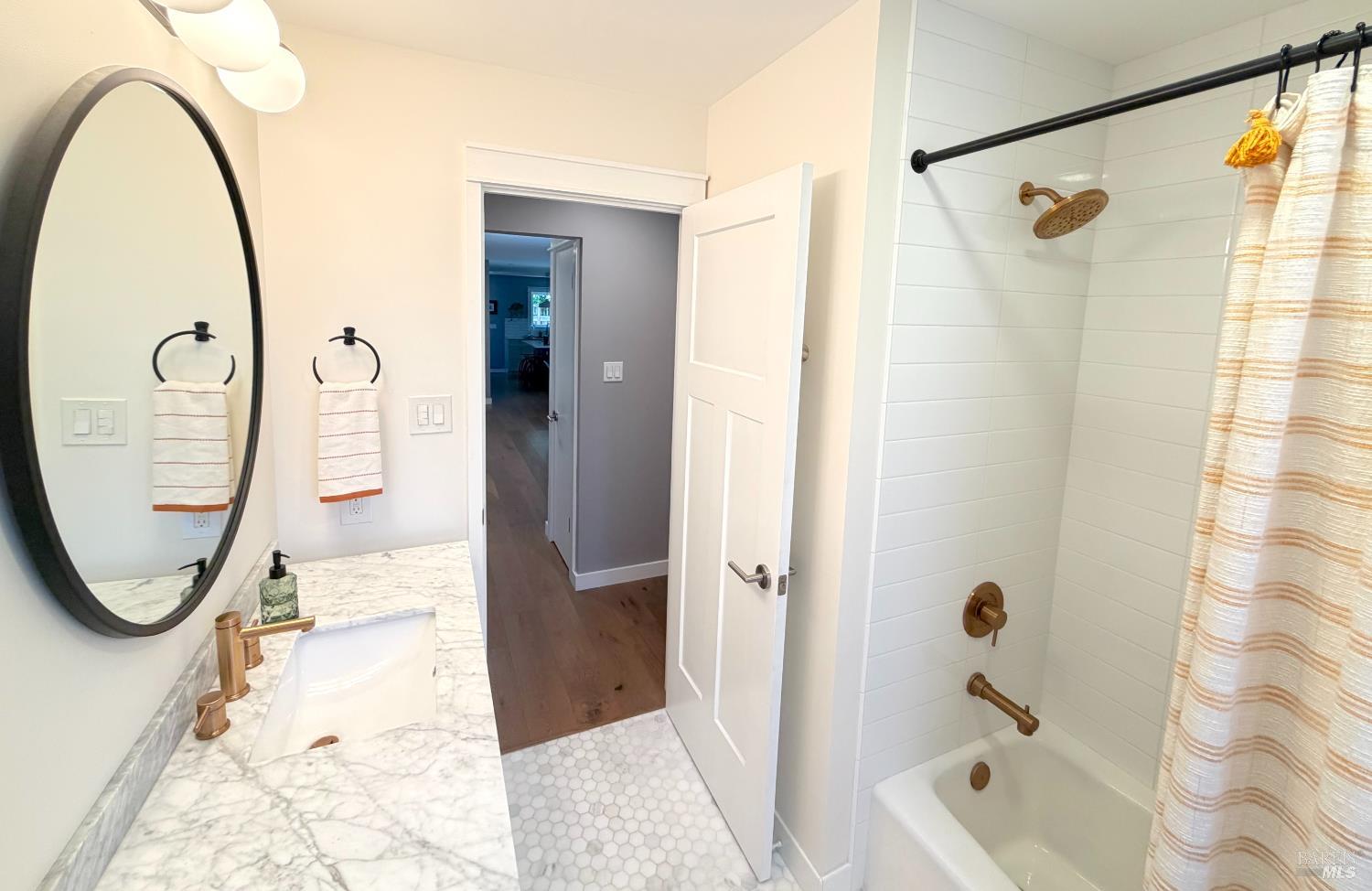 2009 Hidden Valley Drive Santa Rosa CA 95404