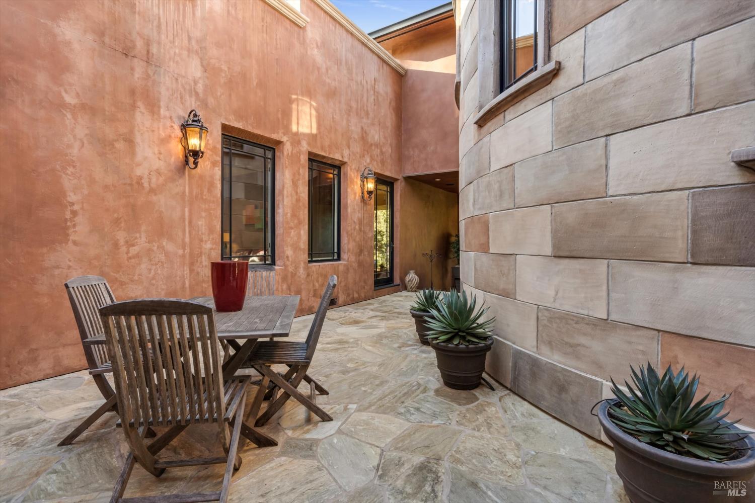 1312 Summit Drive Calistoga CA 94515