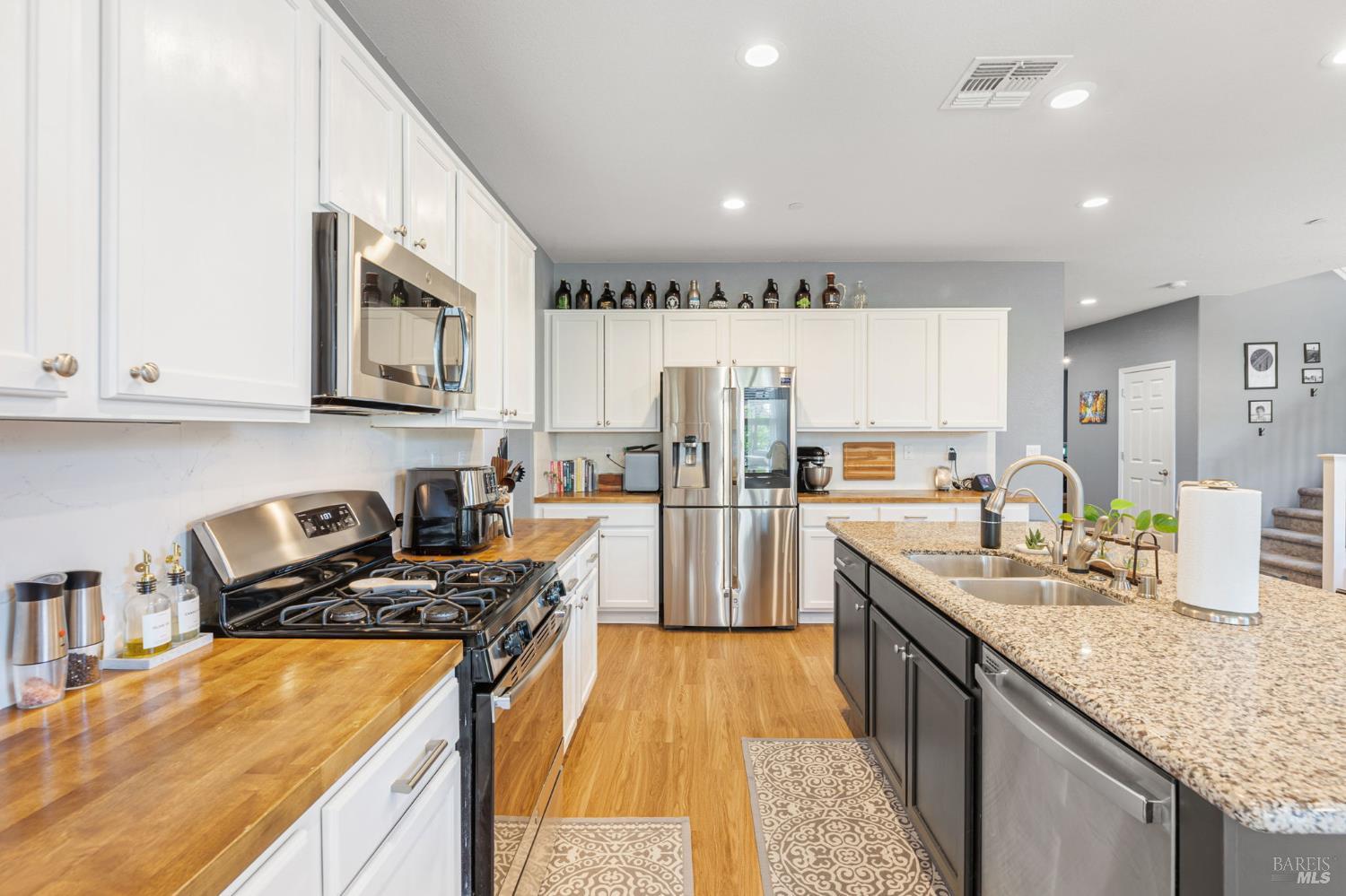 1125 Arizona Court Dixon CA 95620
