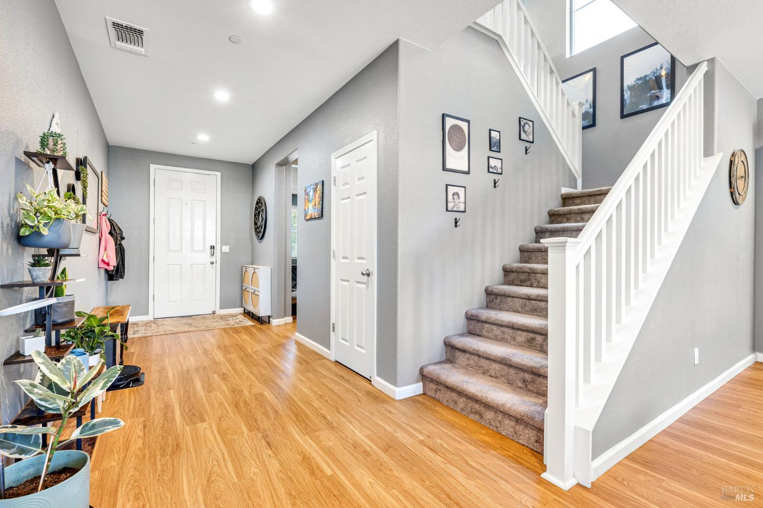 1125 Arizona Court Dixon CA 95620