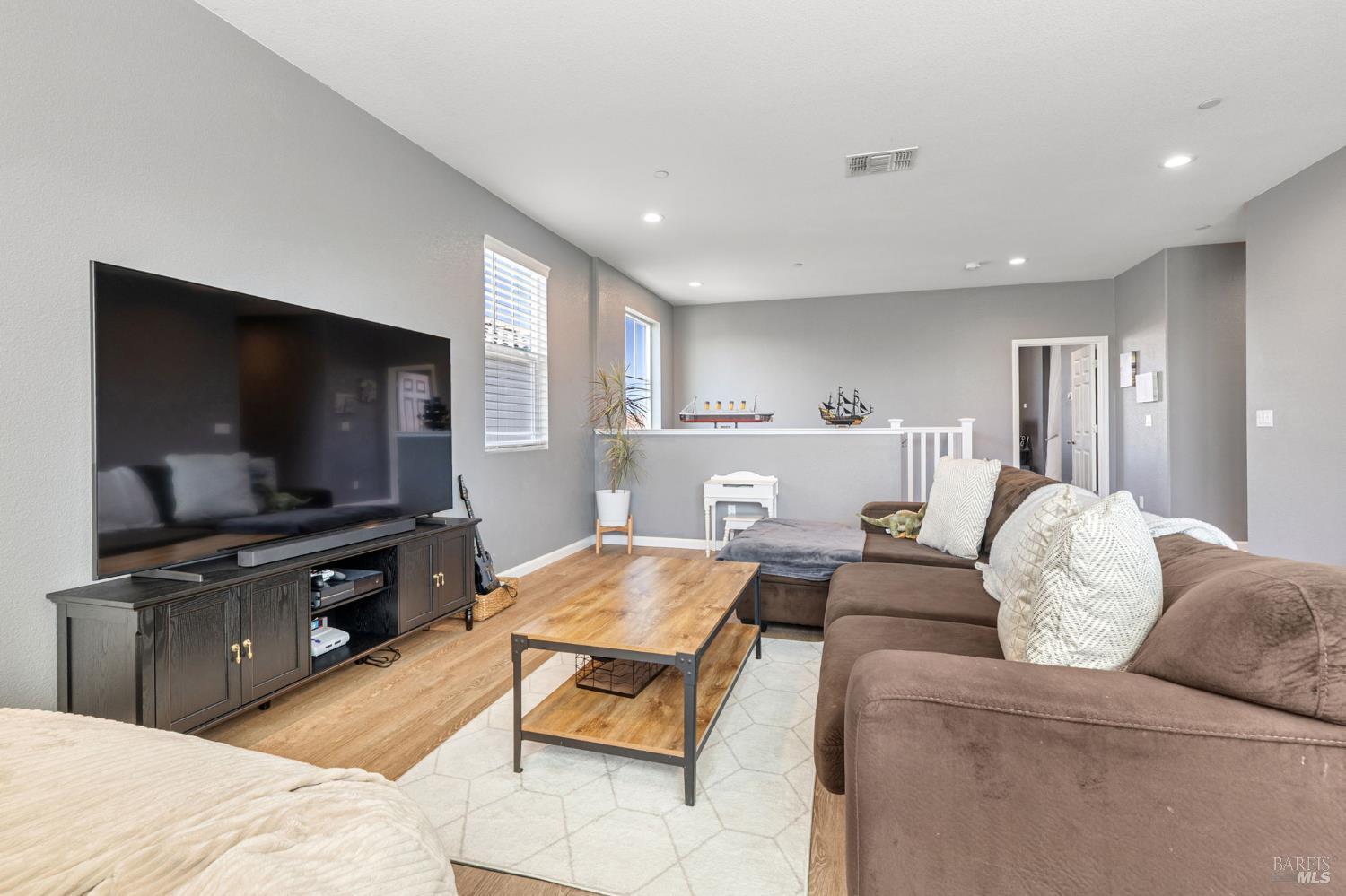 1125 Arizona Court Dixon CA 95620