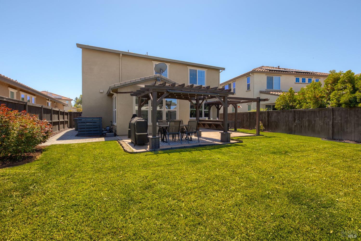 1125 Arizona Court Dixon CA 95620