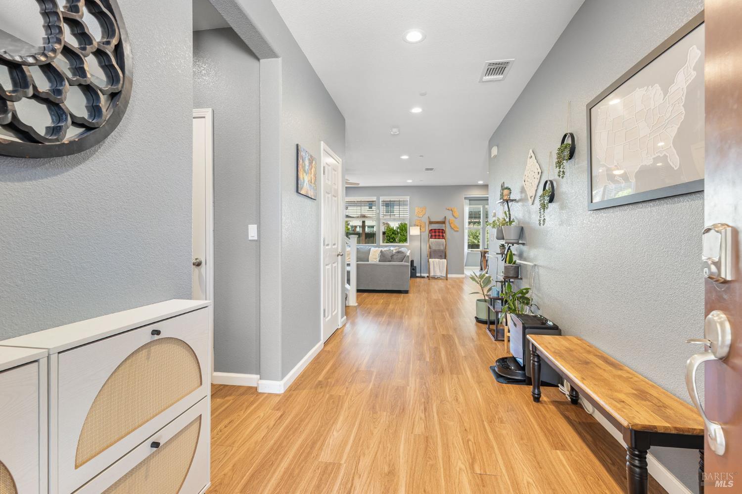 1125 Arizona Court Dixon CA 95620
