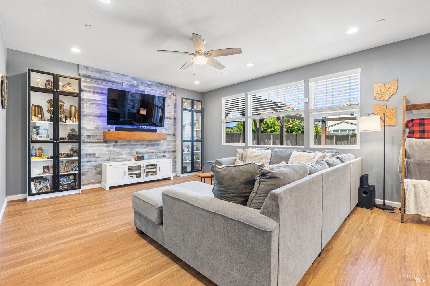 1125 Arizona Court Dixon CA 95620