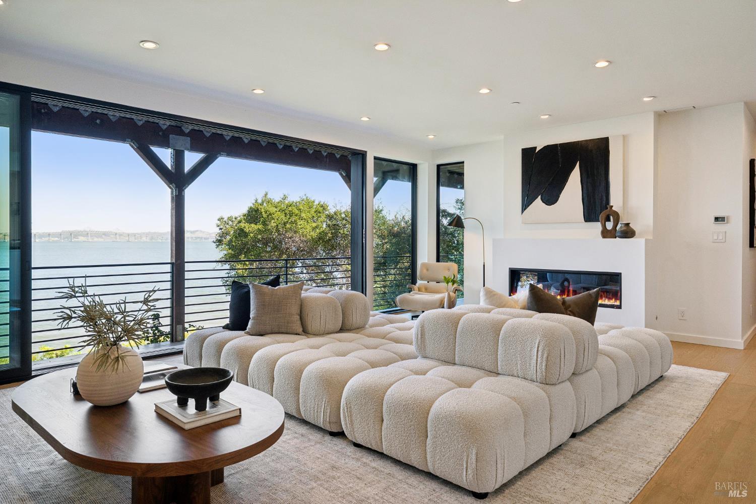 5030 Paradise Drive Tiburon CA 94920
