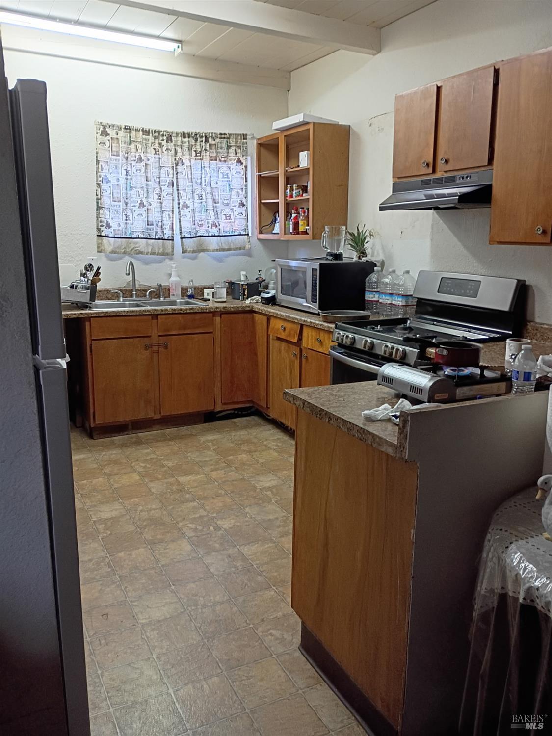 5676 Jones Avenue Clearlake CA 95422