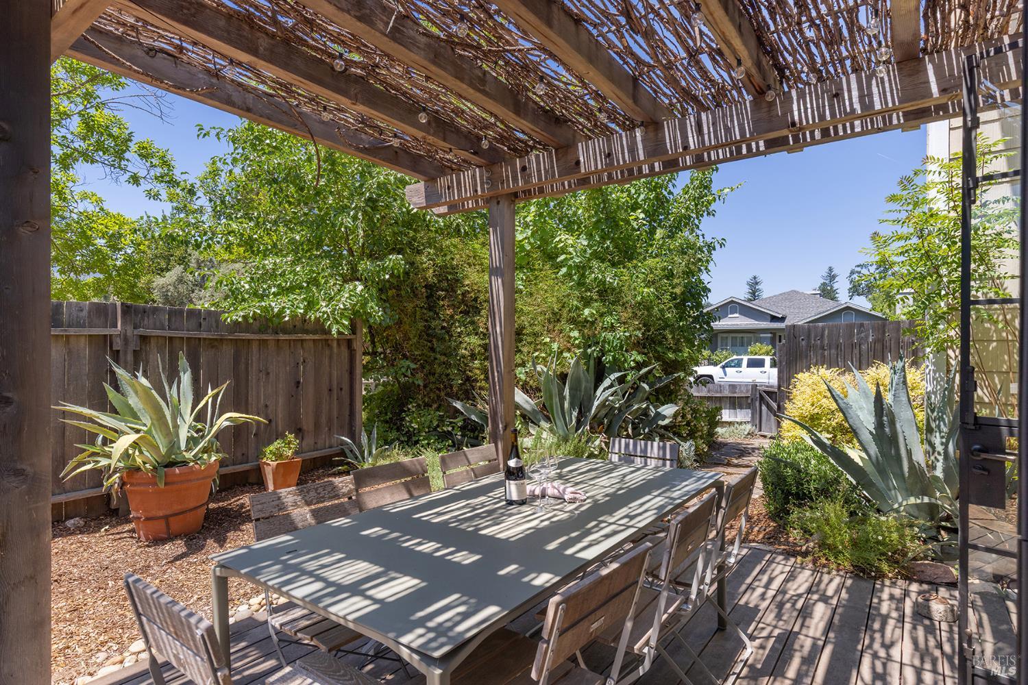 849 Signorelli Circle St. Helena CA 94574