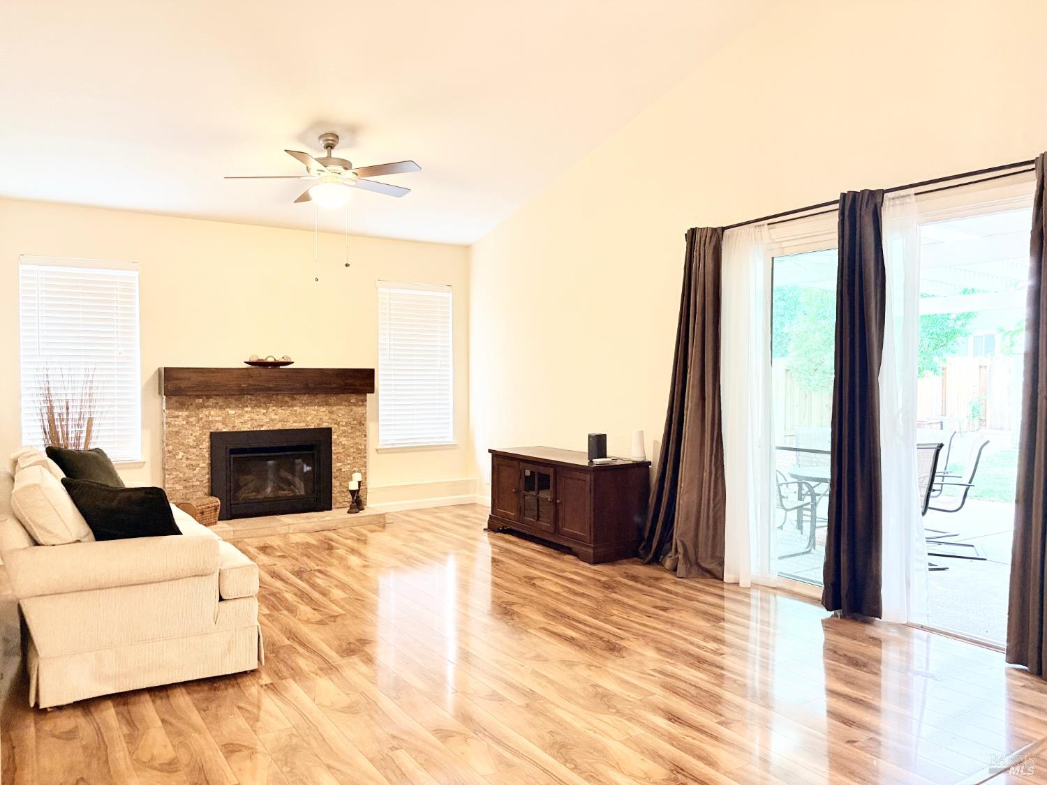 814 Capistrano Drive Suisun City CA 94585