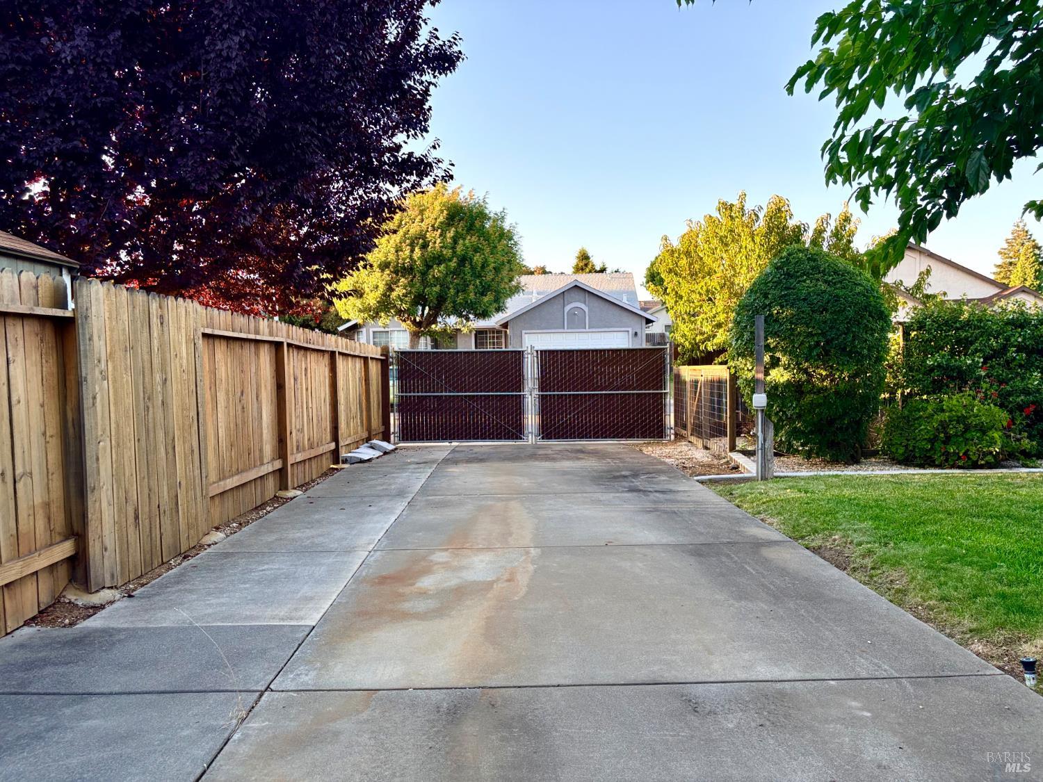 814 Capistrano Drive Suisun City CA 94585