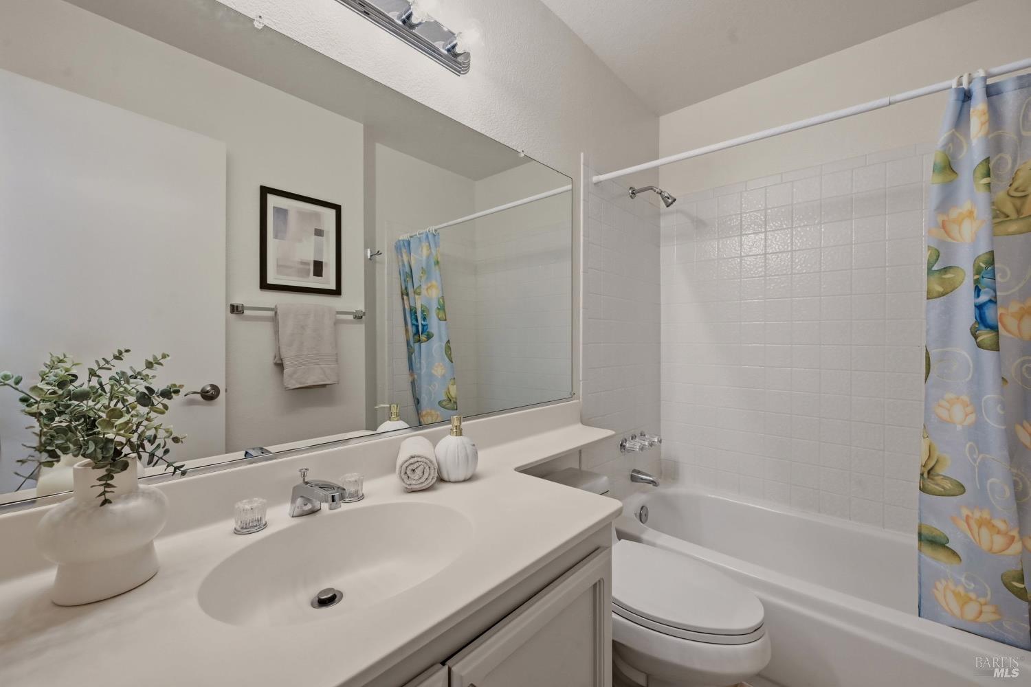 105 Freedom Court Vacaville CA 95687