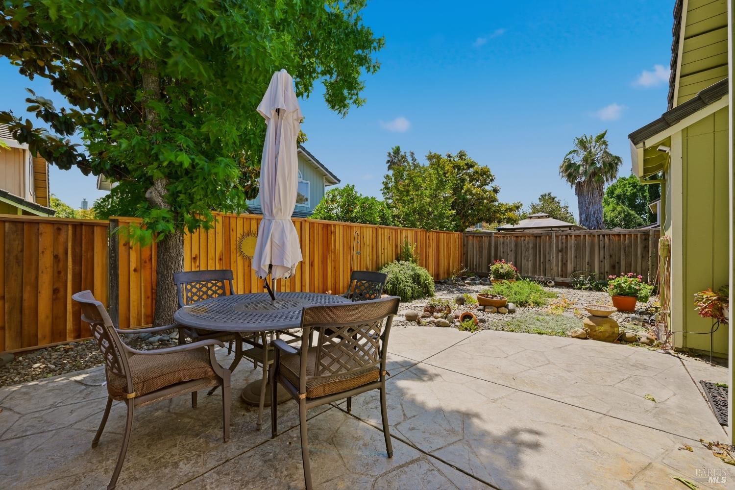105 Freedom Court Vacaville CA 95687