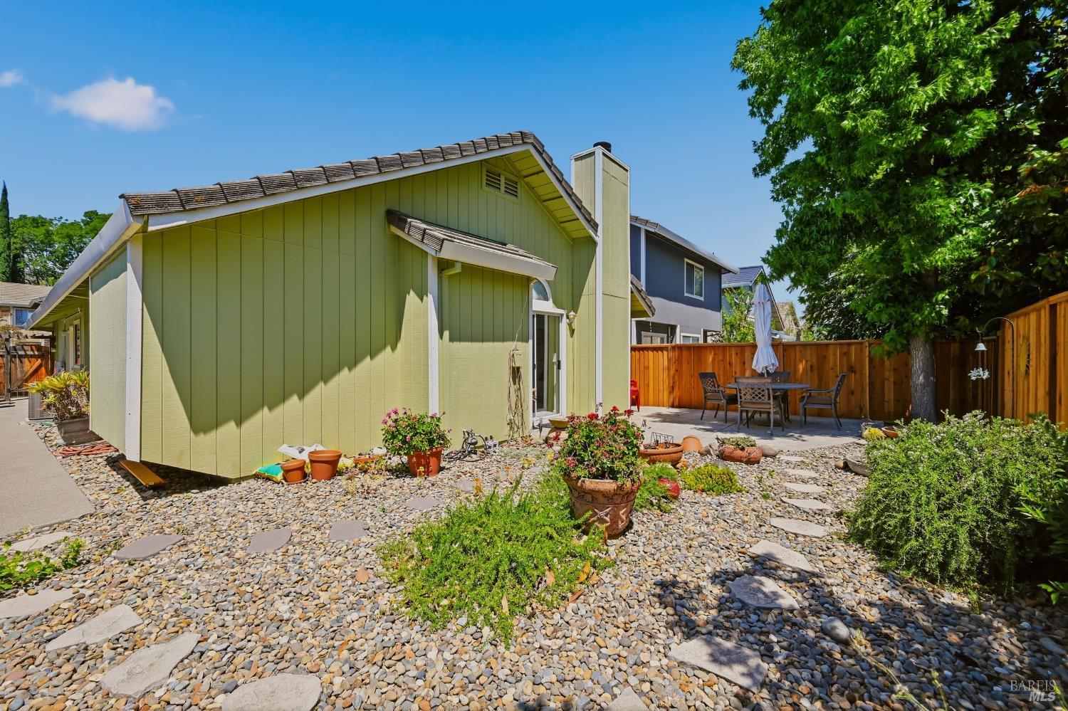 105 Freedom Court Vacaville CA 95687