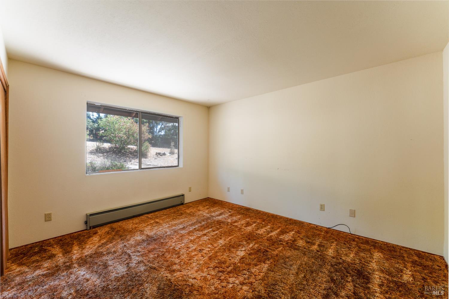 1960 Wildwood Road Ukiah CA 95482