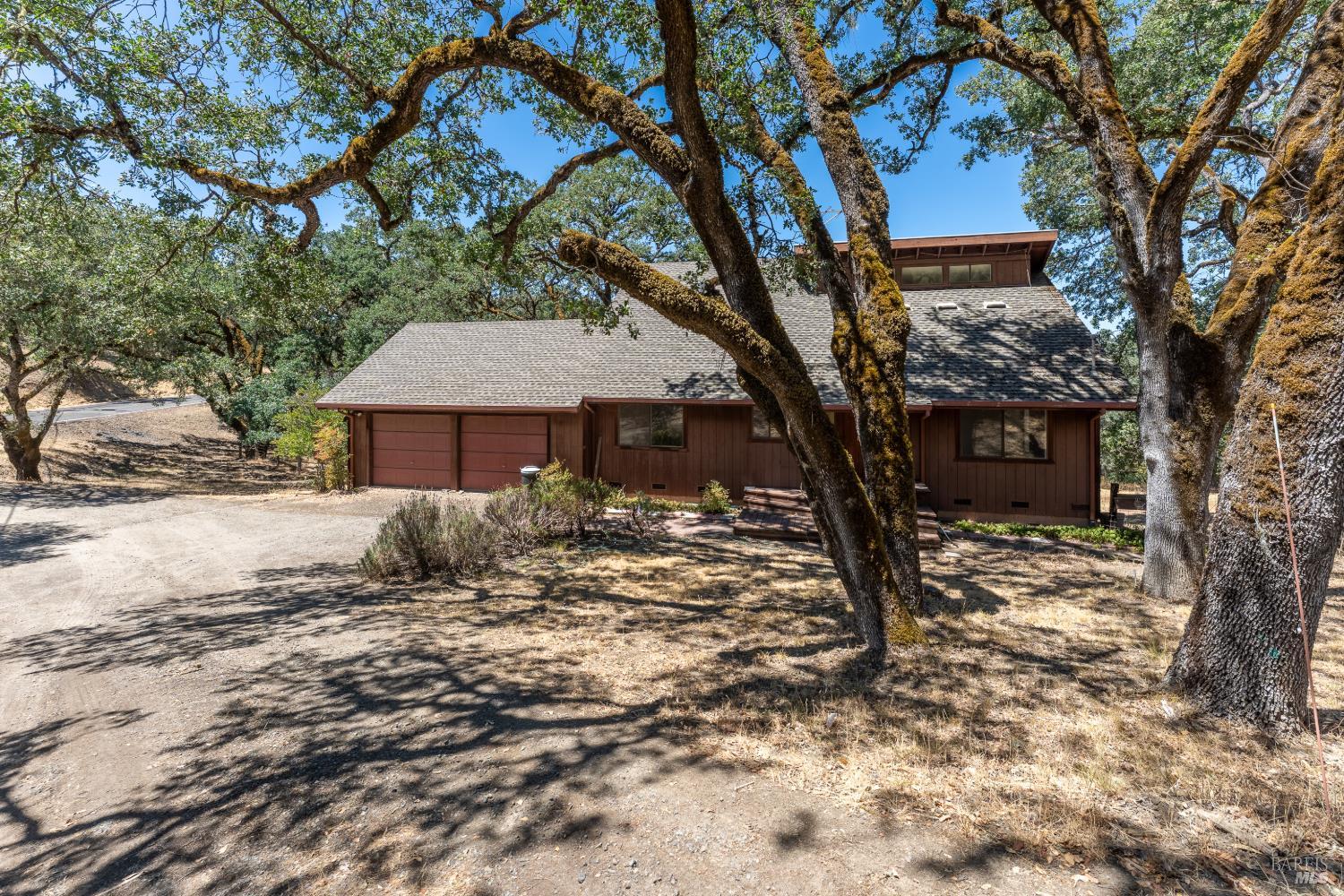 1960 Wildwood Road Ukiah CA 95482