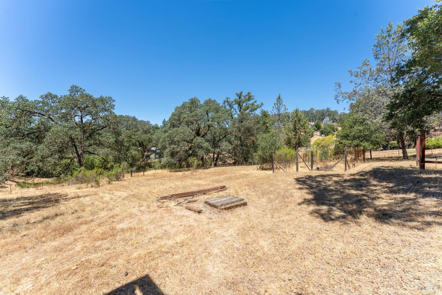 1960 Wildwood Road Ukiah CA 95482