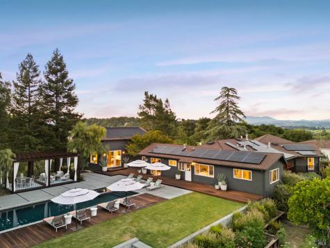 2563 Laguna Road Santa Rosa CA 95401