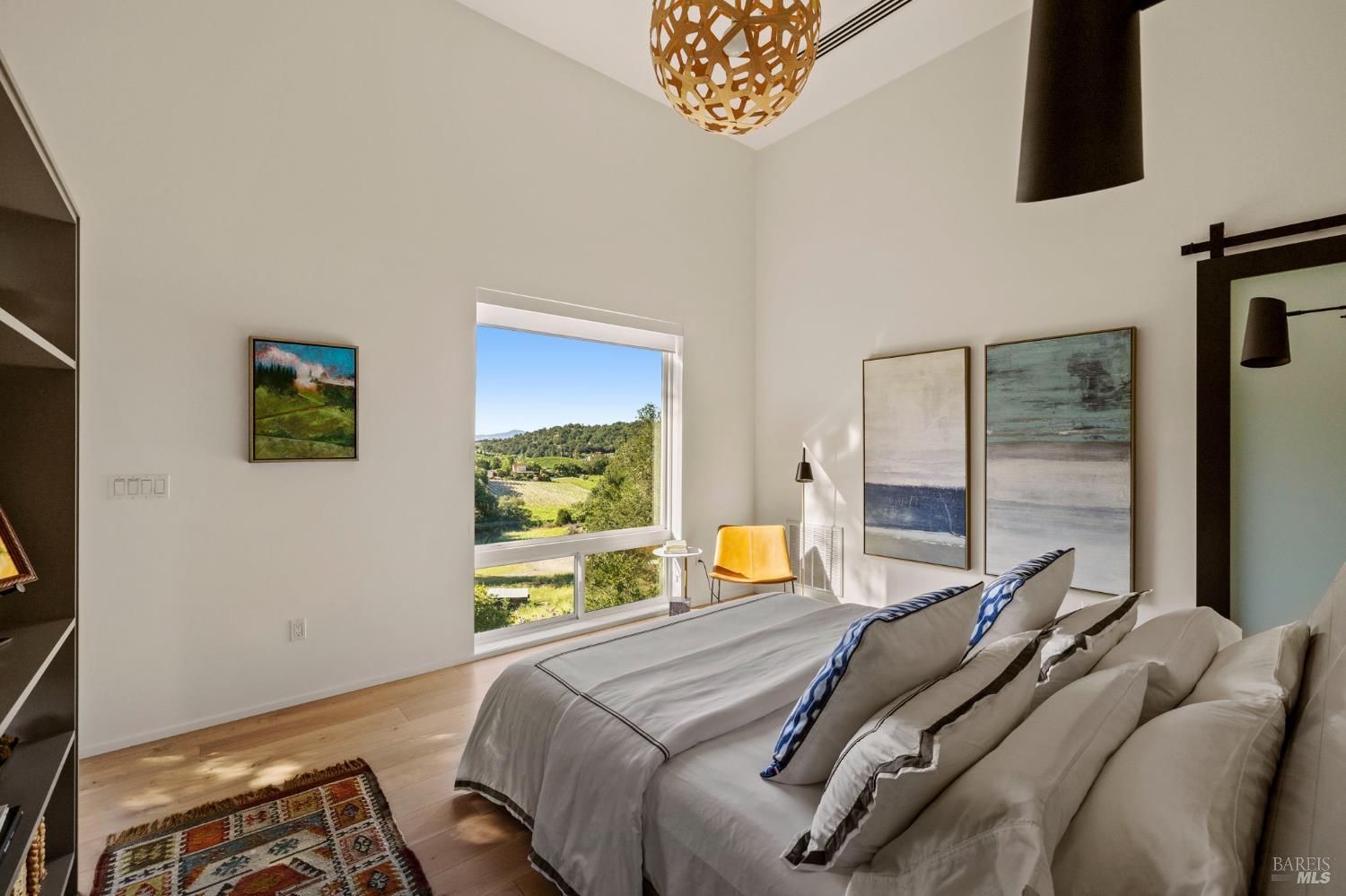 2563 Laguna Road Santa Rosa CA 95401