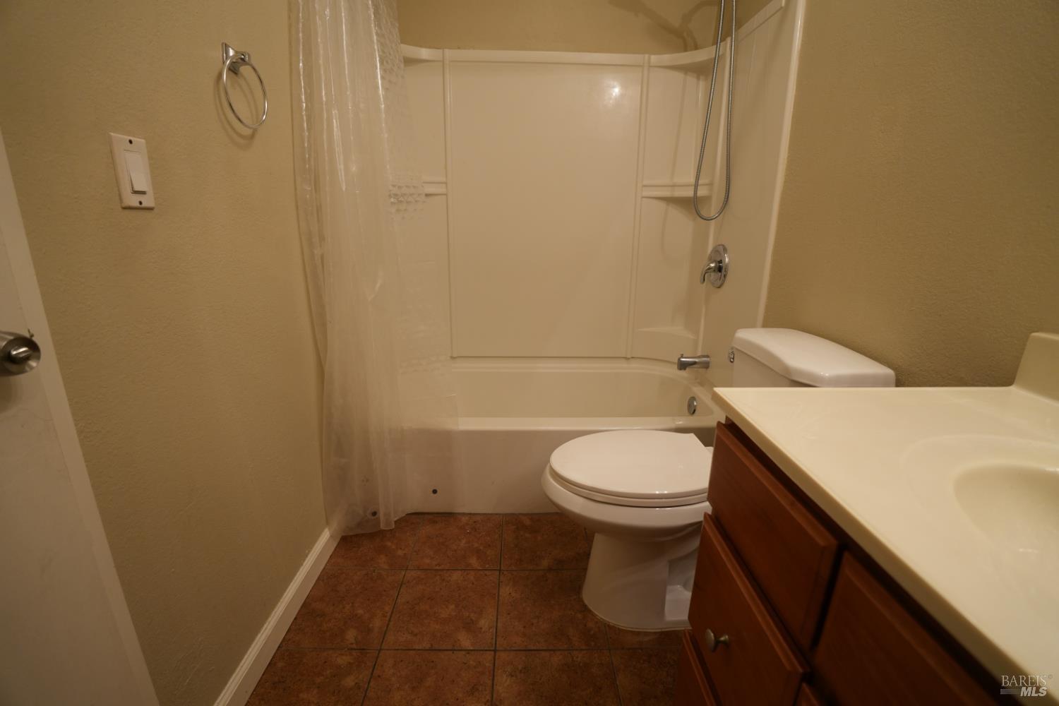 229 Long Street Suisun City CA 94585
