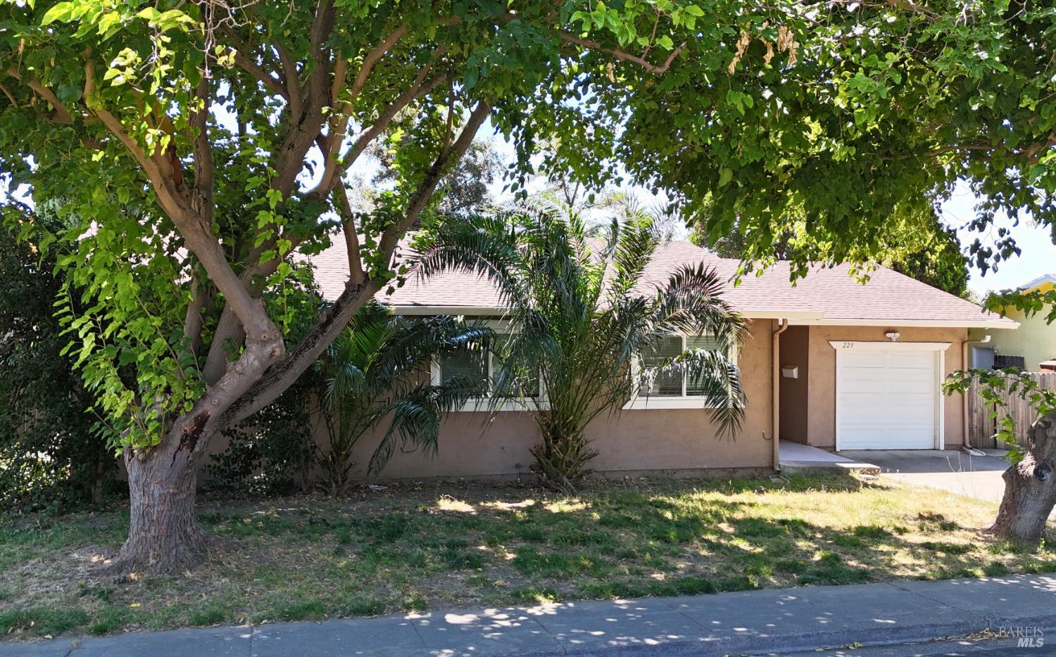 229 Long Street Suisun City CA 94585