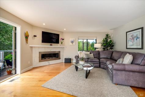 5146 Vista Grande Drive Santa Rosa CA 95403