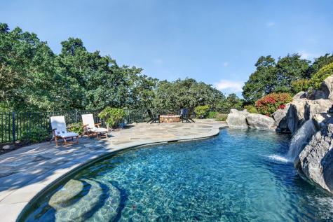 777 Shiloh Canyon Santa Rosa CA 95403