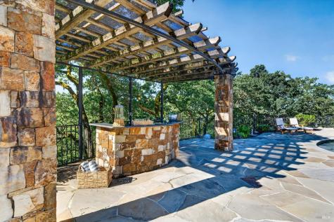 777 Shiloh Canyon Santa Rosa CA 95403