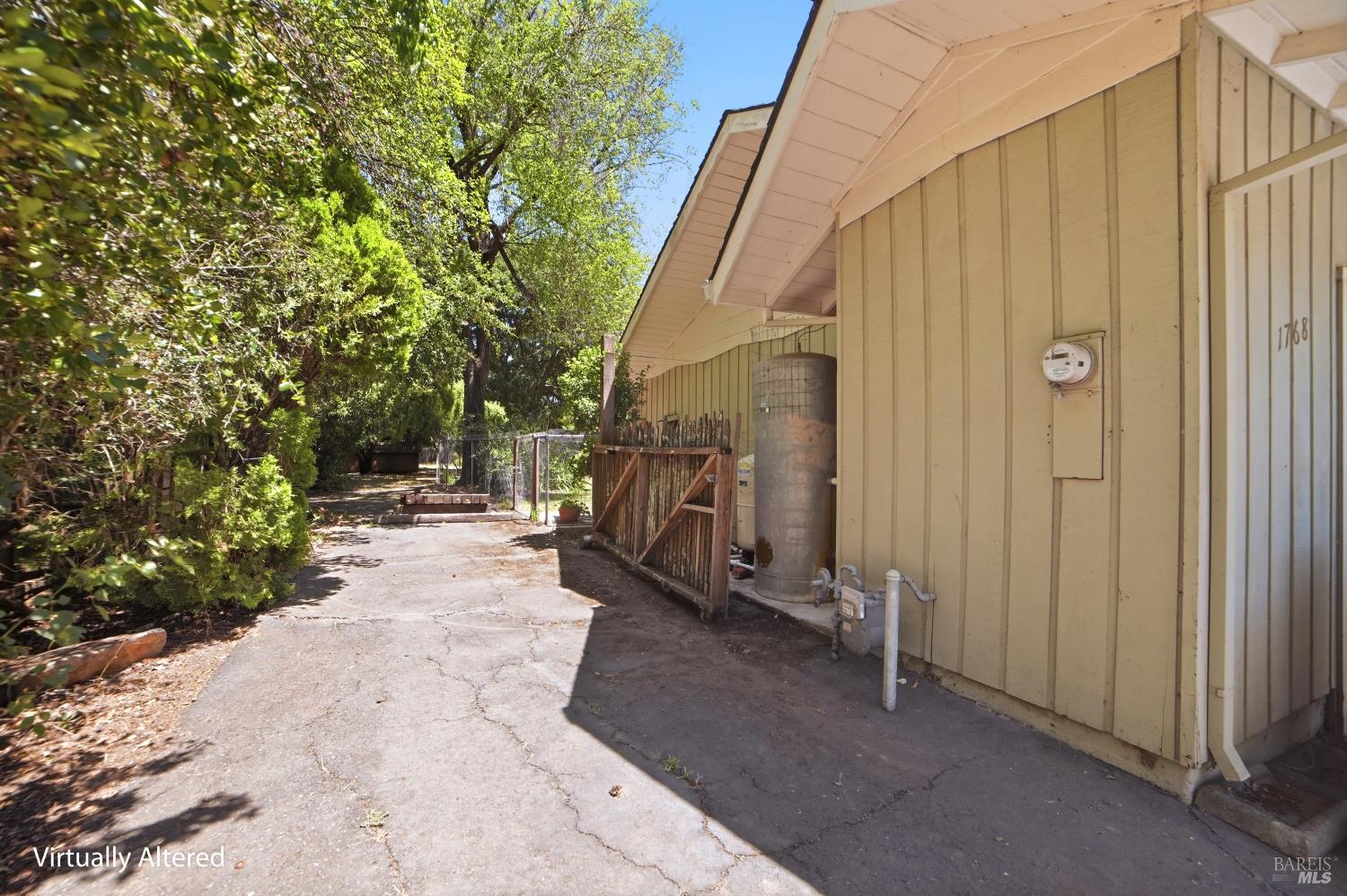 1768 Manor Drive Santa Rosa CA 95403