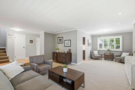 2205 Hillside Drive Santa Rosa CA 95404