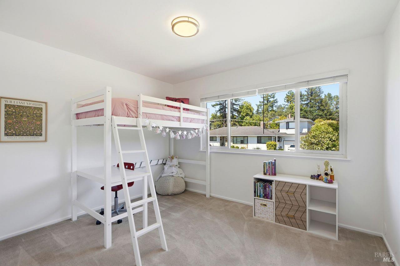 2205 Hillside Drive Santa Rosa CA 95404