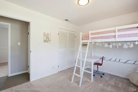 2205 Hillside Drive Santa Rosa CA 95404
