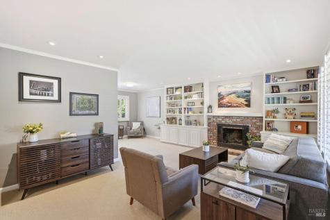2205 Hillside Drive Santa Rosa CA 95404