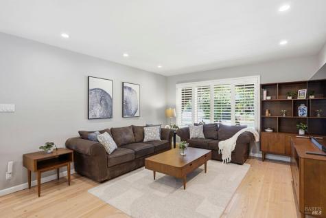 2205 Hillside Drive Santa Rosa CA 95404