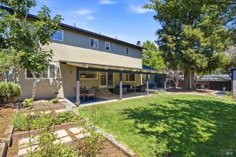 2205 Hillside Drive Santa Rosa CA 95404