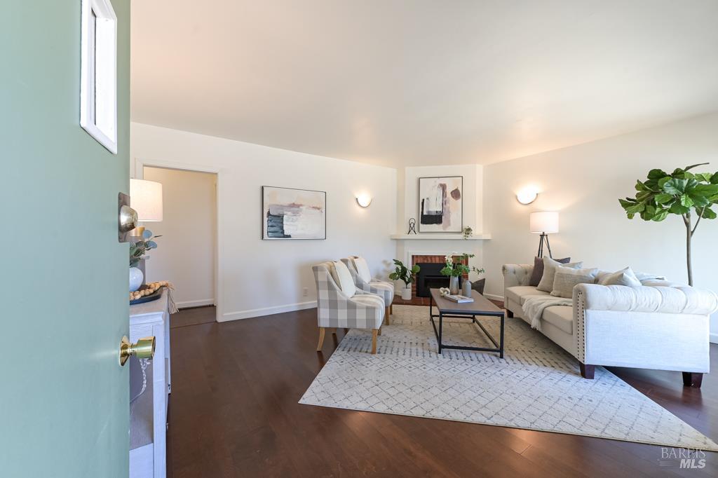 36 Meadow Avenue San Rafael CA 94901