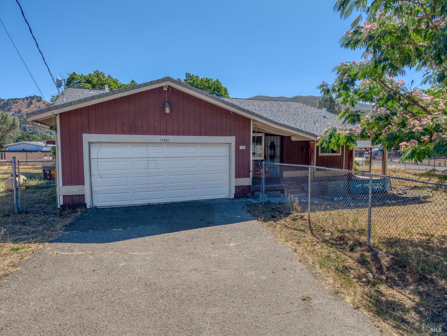 17002 Acacia Way Clearlake Oaks CA 95423