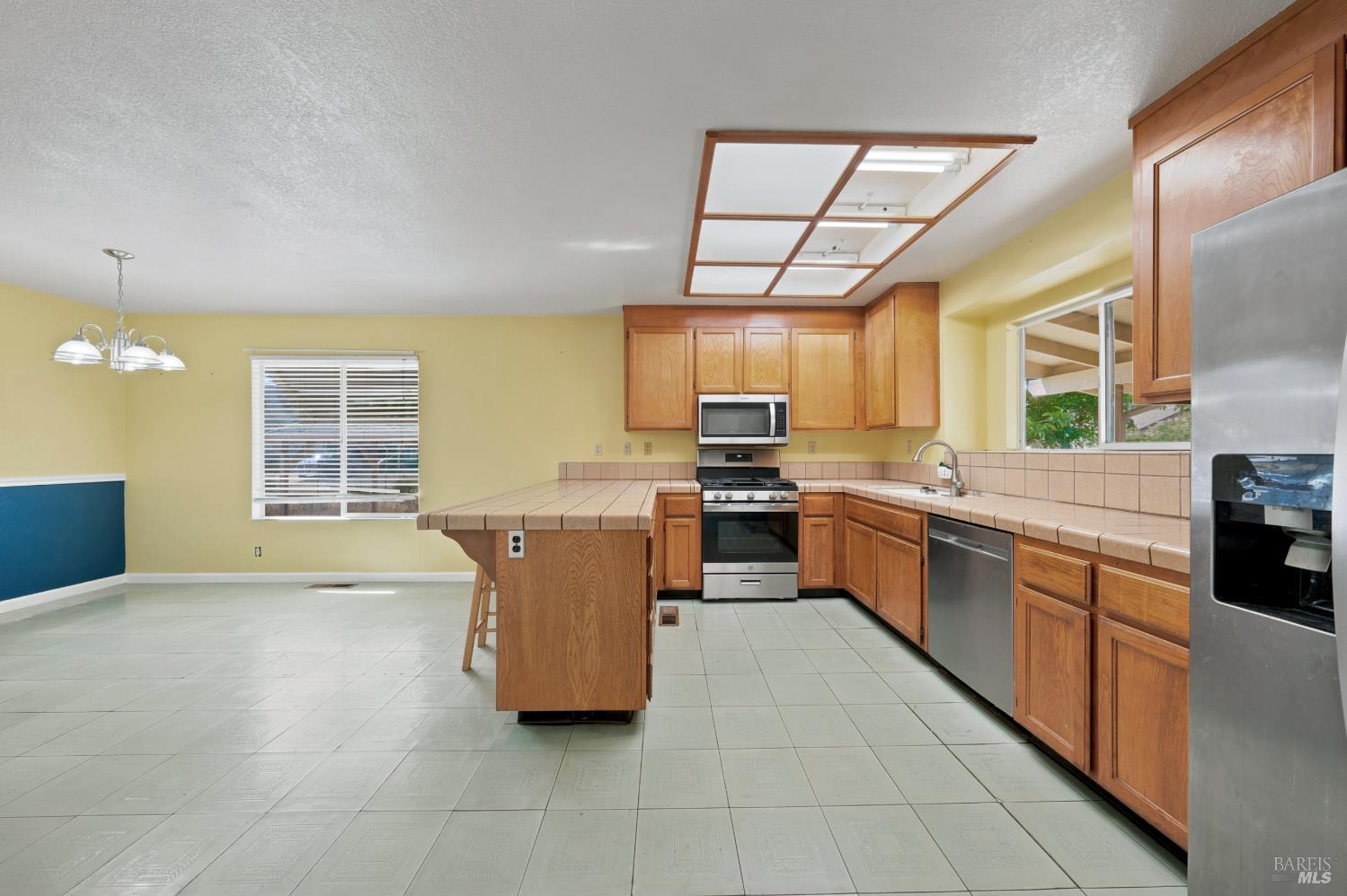 17002 Acacia Way Clearlake Oaks CA 95423