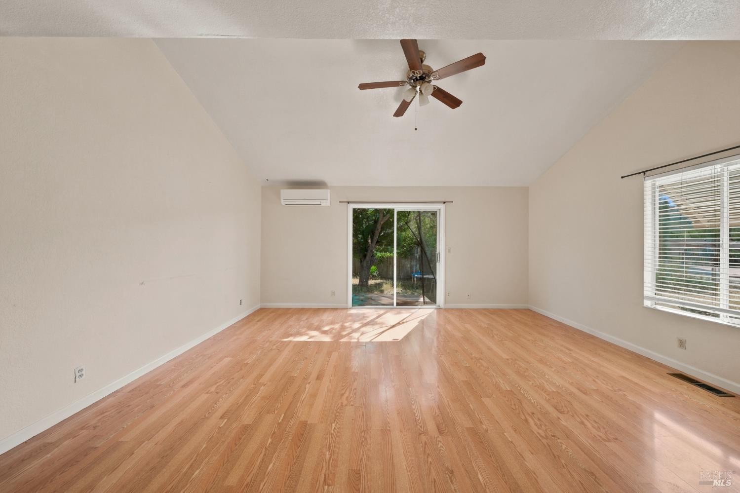 17002 Acacia Way Clearlake Oaks CA 95423