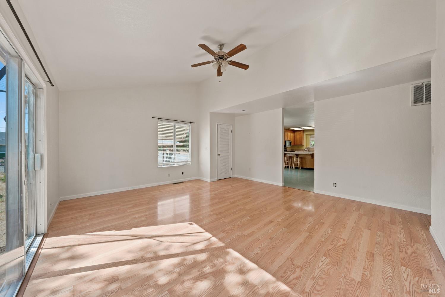 17002 Acacia Way Clearlake Oaks CA 95423