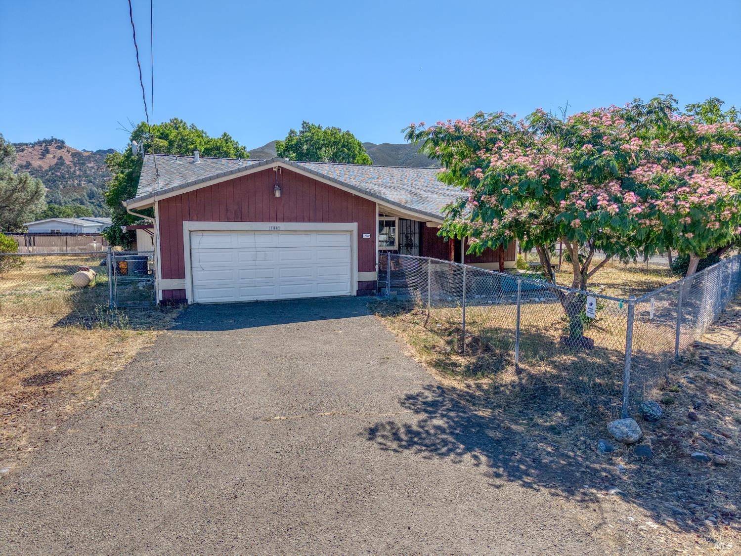 17002 Acacia Way Clearlake Oaks CA 95423