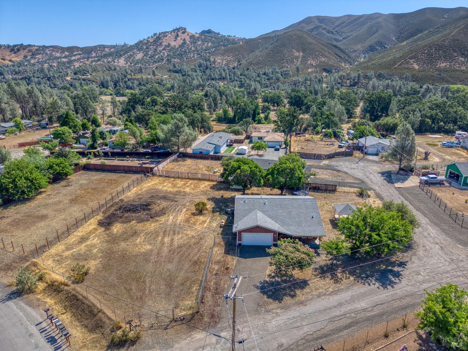 17002 Acacia Way Clearlake Oaks CA 95423