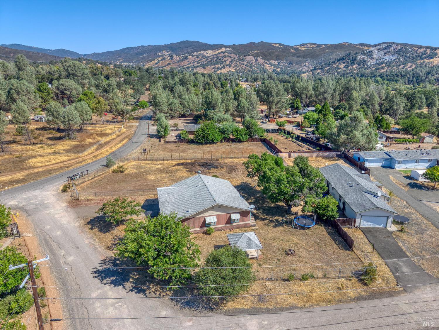 17002 Acacia Way Clearlake Oaks CA 95423