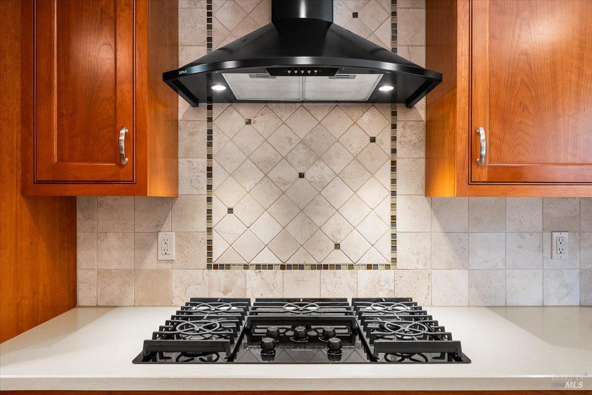 8030 Elphick Road Sebastopol CA 95472