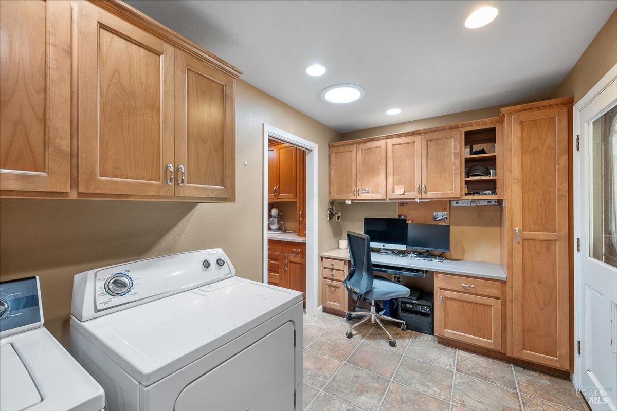 8030 Elphick Road Sebastopol CA 95472