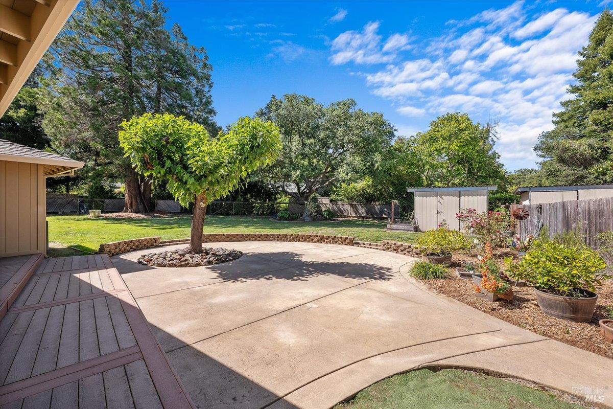 8030 Elphick Road Sebastopol CA 95472