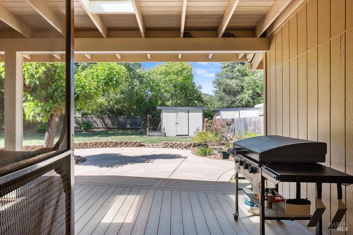 8030 Elphick Road Sebastopol CA 95472