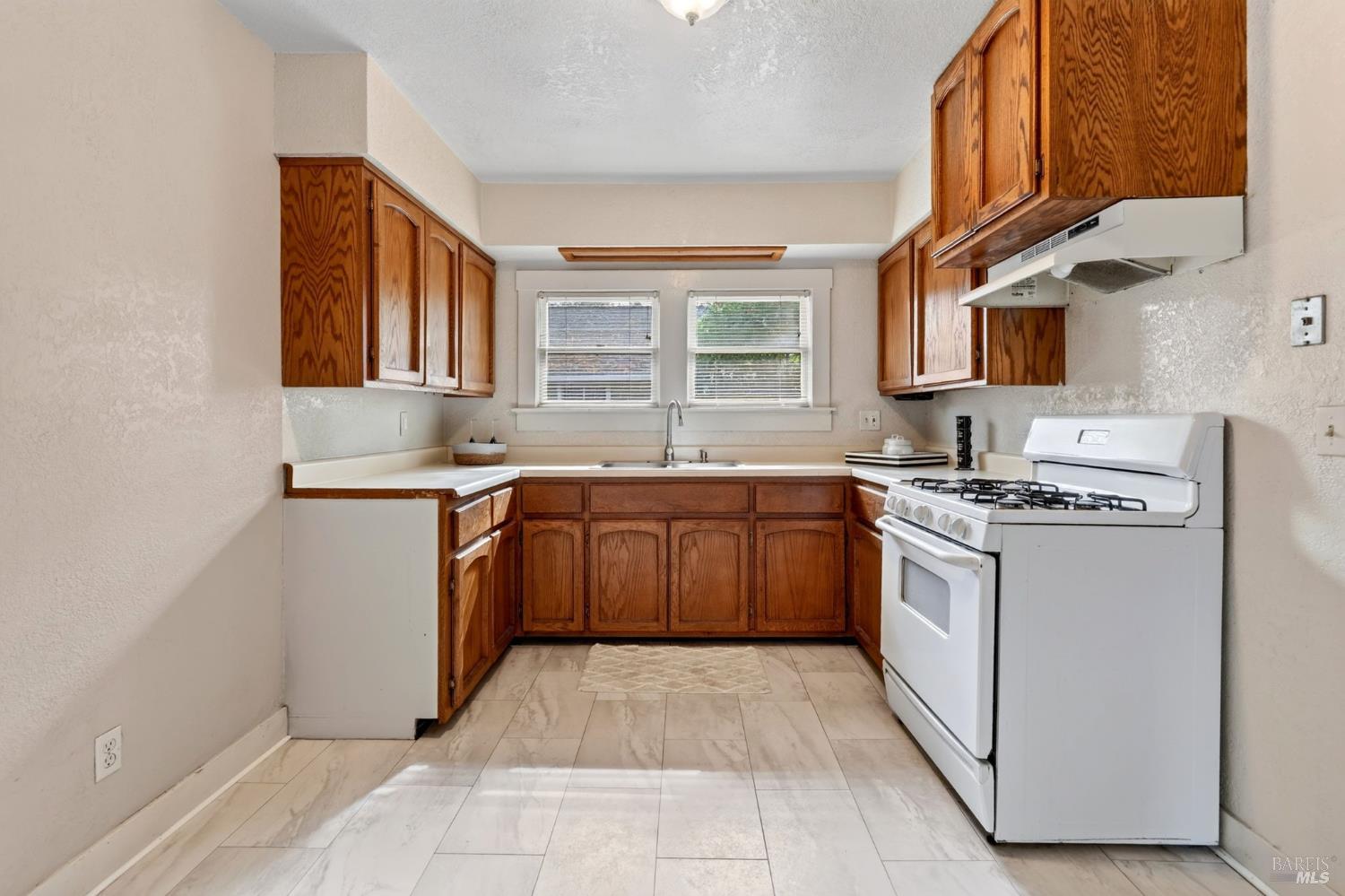 116 Clara Avenue Ukiah CA 95482