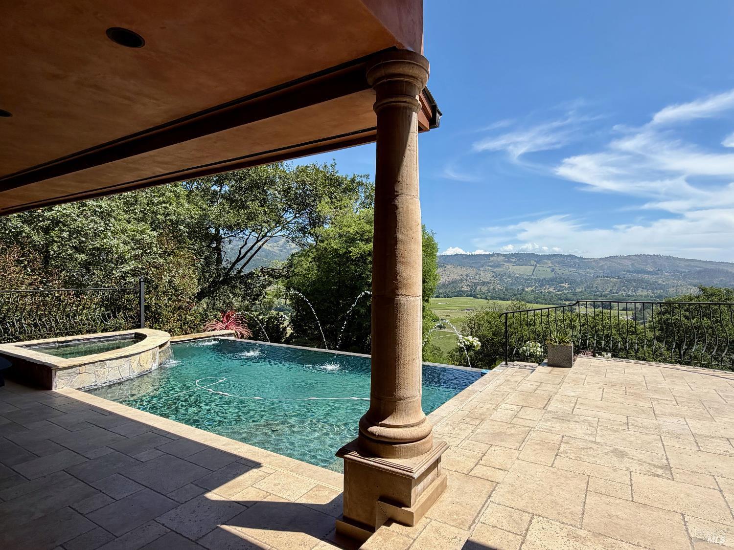 1312 Summit Drive Calistoga CA 94515