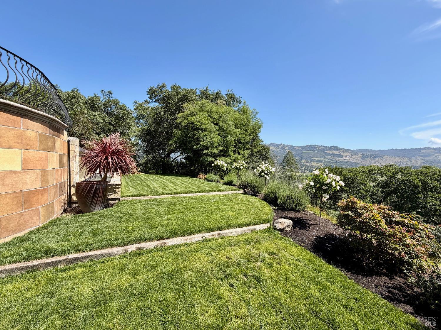1312 Summit Drive Calistoga CA 94515