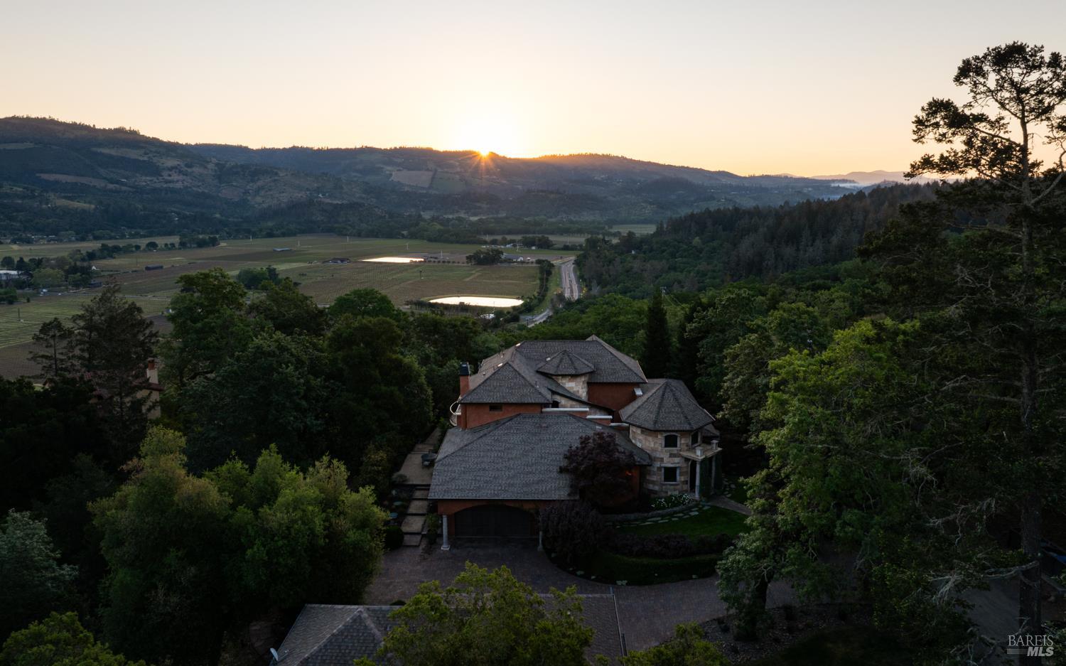 1312 Summit Drive Calistoga CA 94515